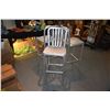 Image 3 : ALUMINUM BAR STOOLS (3 PCS)