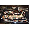 Image 1 : AGATE BEAD NECKLACES (3) & ELEPHANT PINS (2) (5 P CS)