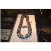 Image 1 : KUKUI NUT LEI & EARRINGS