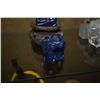 Image 2 : CHINESE SODALITE CARVINGS W/STAND (3 PCS)