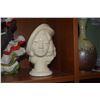 Image 4 : VINTAGE LADY HEAD VASES & STATUE (4 PCS)