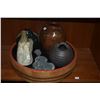 Image 2 : COLLECTION OF CERAMIC VASES, LACQUER BOWL & PLANTER FROG (6 PCS)
