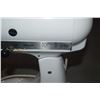 Image 4 : KITCHEN AID CLASSIC STAND MIXER, WHITE W/ATTACHMENTS