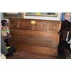 Image 2 : CARVED CHINESE HARDWOOD HEADBOARD (56" X 36")