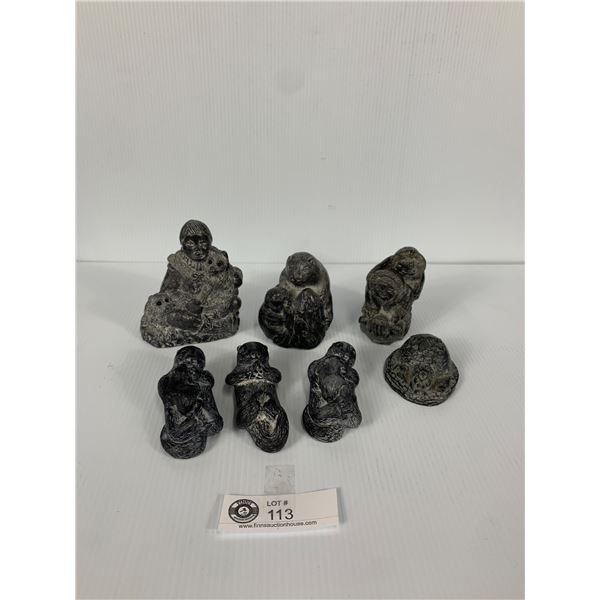 A set of 7 "Wolf" Decorative Figurines