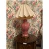 Image 3 : Lamp and Table Lot 25" Wide X 25" Tall Lamp 35" Tall