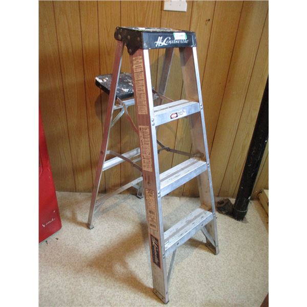 4ft portable ladder (louiseville)