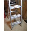 Image 3 : 4ft portable ladder (louiseville)