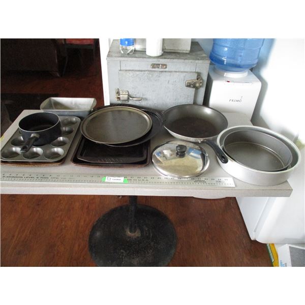 Pot + Pans baking pans