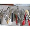 Image 3 : Knives + utensils, kitchen related