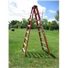Image 1 : Heavy Duty fiberglass step ladder - 8ft
