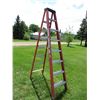 Image 2 : Heavy Duty fiberglass step ladder - 8ft