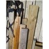 Image 4 : Misc lumber, with shovel