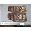 Image 1 : Pair of (1932?) license plates (rusty)