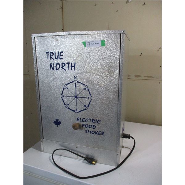 True North electric smoker