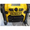 Image 3 : Dewalt Radio