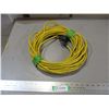 Image 1 : Yellow extension cord