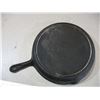 Image 4 : No.10 cast iron frying pan