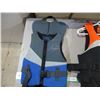Image 2 : (2) Small life jackets - youth