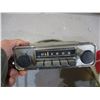 Image 4 : VW Van parts V6 Radio, cap