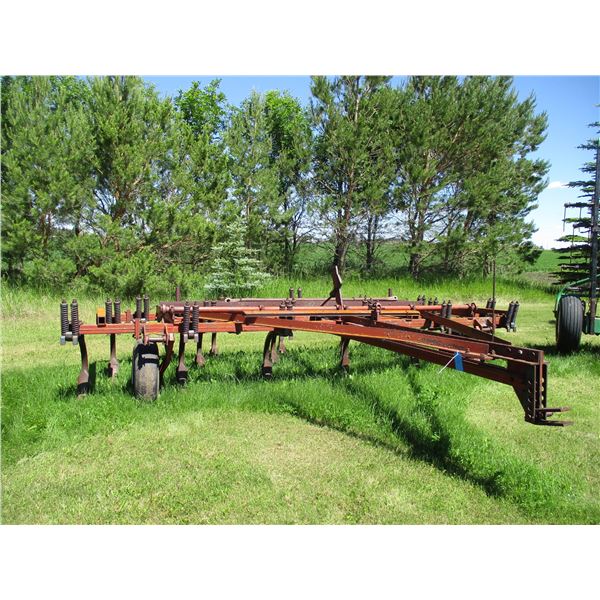 Deep Tillage Cultivator (no ram) 16ft, spikes