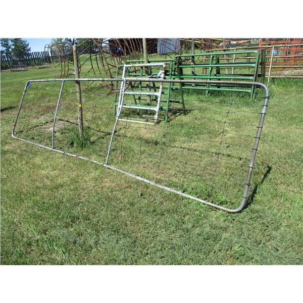 16ft fence (4ft tall)