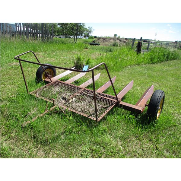 15 Square bale stooker