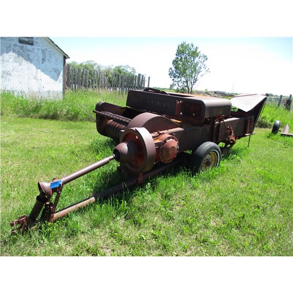 #10 Massey Ferguson square baler