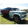 Image 1 : 1967 GMC 960 grain truck (miles show 23656) 300 bushel - 292 engine (running) new muffler, 15ft box