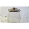 Image 2 : (2) Glass Vase + Jar