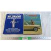 Image 1 : (2) Mustang Books