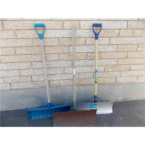 *(3) Snow Shovels