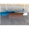 Image 2 : *(3) Snow Shovels