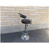 Image 2 : *Hydraulic Bar Stool