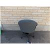 Image 2 : *Office Chair