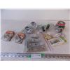 Image 1 : 4-sets of Casters, Hinges, Hangers