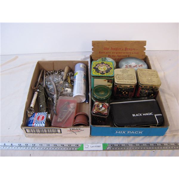 (2) flats of assorted housewares,souvenirs,tins,key chains