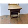 Image 3 : *Maple wash Stand (22x28x47)