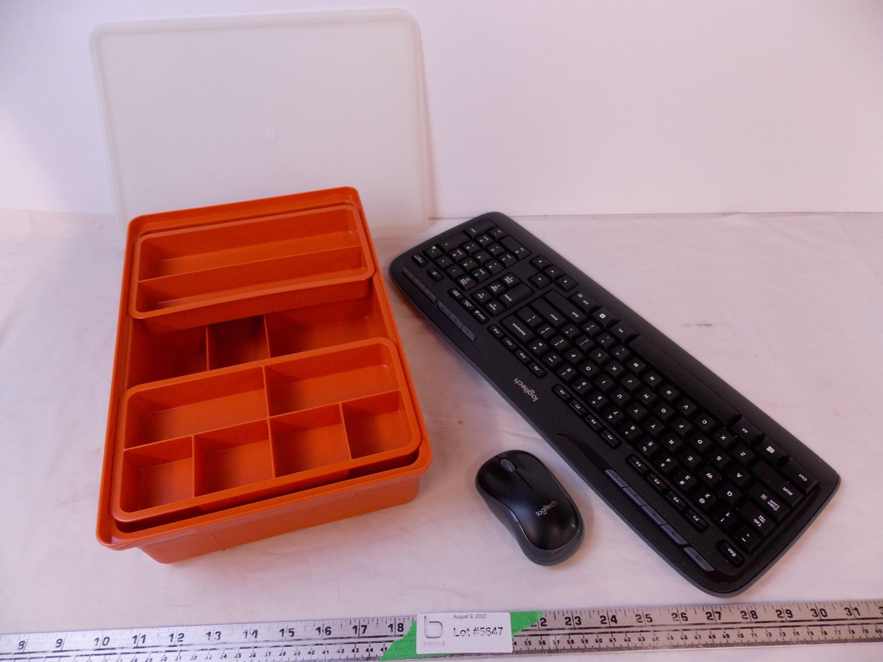 Wireless Logitech Keyboard and Mouse (in Microsoft box) + Plastic ...