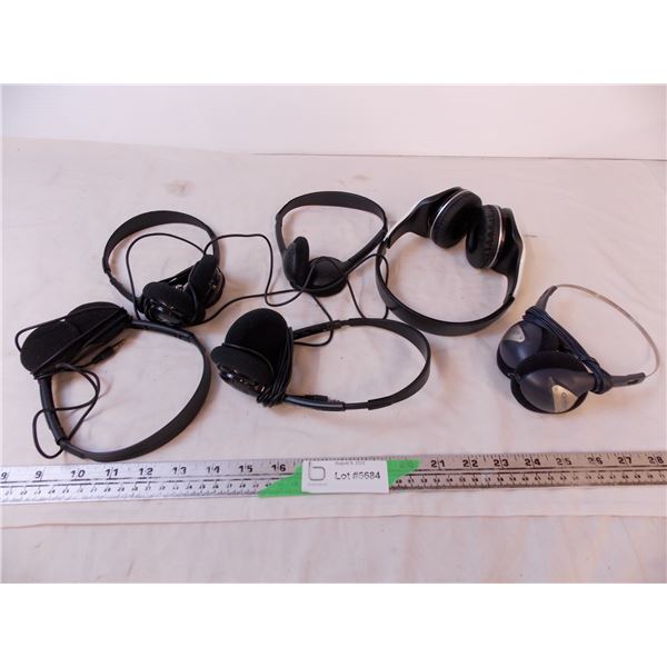 (6) Headsets