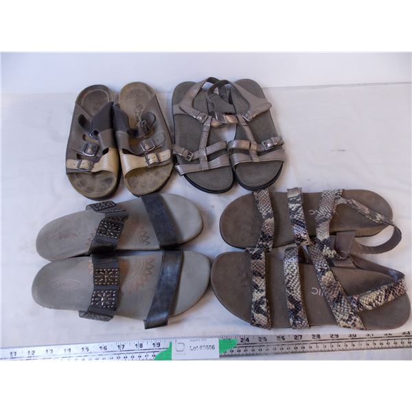 (4) Pairs of Women’s Size 9 Sandals