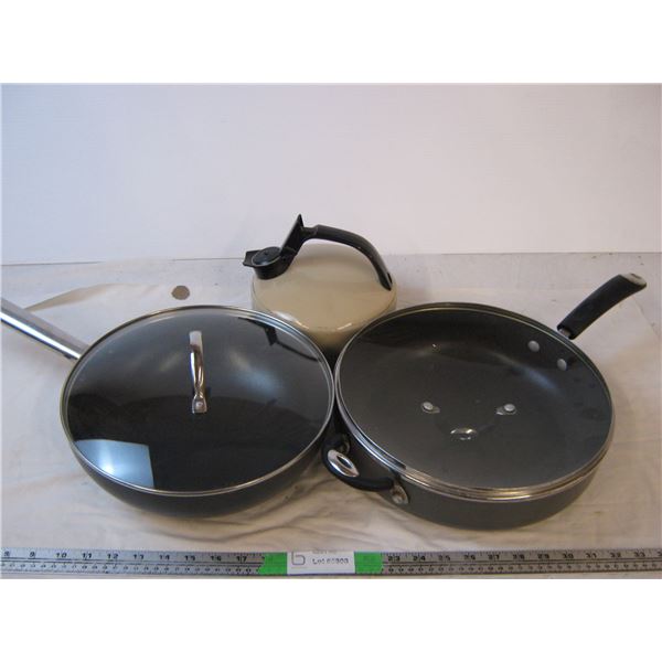 (2) Skillets and Kettle