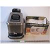 Image 1 : T-FAL Deep Fryer and Salton Slicer