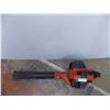Image 2 : Gas Powered Poulan Leaf Blower