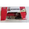 Image 3 : IH 300 Utility Tractor 1:16
