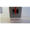 Image 2 : Case IH Cream Separator oil tin