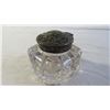 Image 2 : Glass container with silver lid