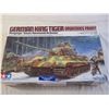Image 2 : German Tiger Tank Model (new)