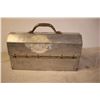 Image 3 : Vintage Strongbox Aluminum Lunch Box