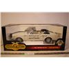 Image 1 : American Muscle 19641/2 Mustang Pace Car Diecast 1/12 Scale